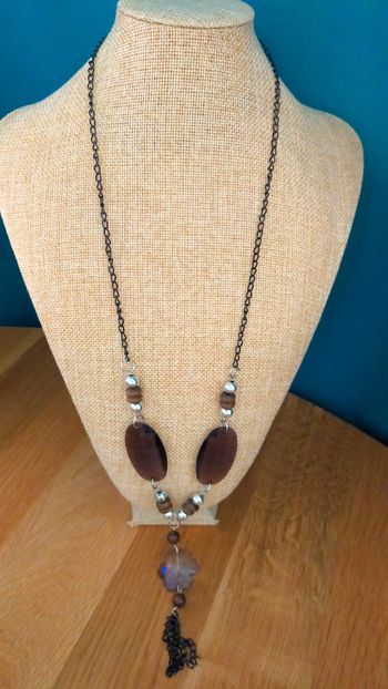 Collier long – Collection Sable & Ébène