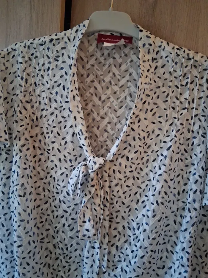 Blouse - photo numéro 2
