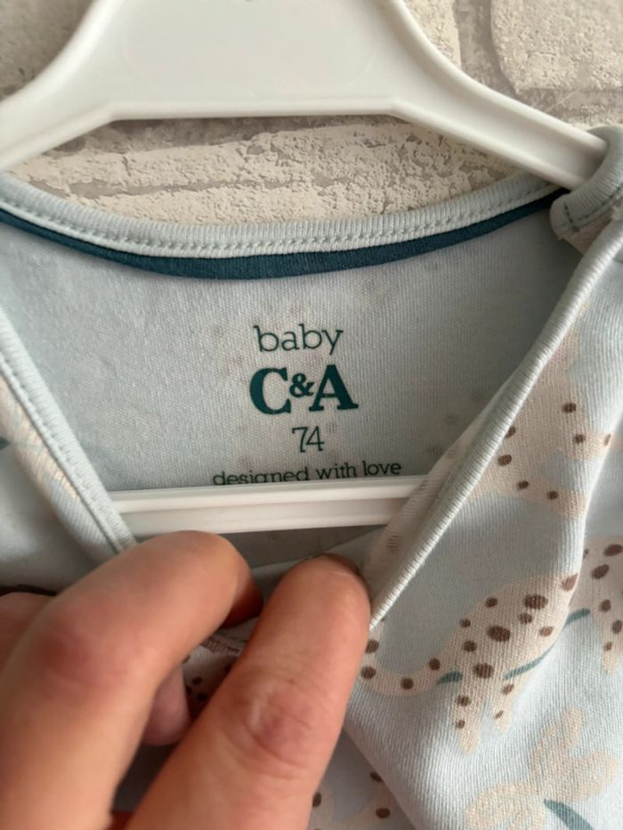 Barboteuse Baby C&A taille 9/12 mois - photo numéro 3