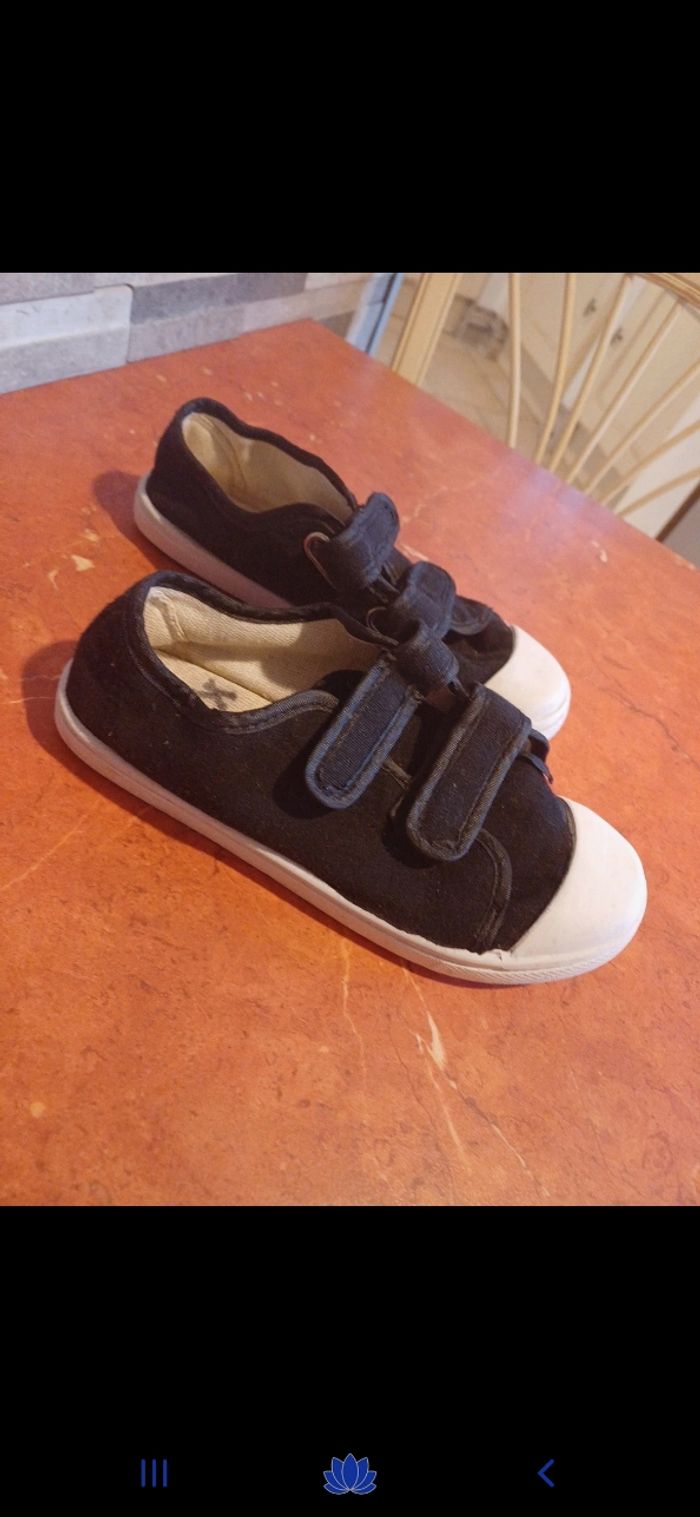 Chaussures taille 31 - photo numéro 2