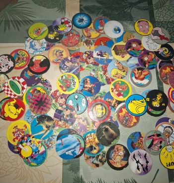 Lot de 100 flippos divers