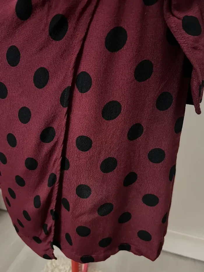 Jupe portefeuille bordeaux à pois noir Mango - photo numéro 3