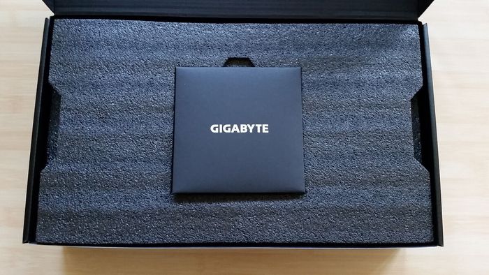 Gigabyte GeForce RTX 5070 Ti WINDFORCE OC SFF 16G Neuve - photo numéro 3