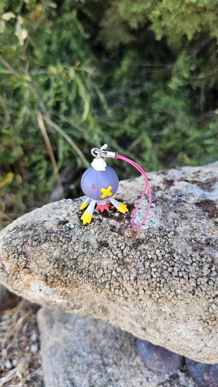 Super figurine Pokemon Nintendo porte clé Grodrive