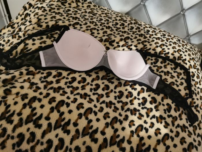 Soutien gorge noir rose dentelles MIM 95 C neuf - photo numéro 5