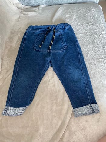 Pantalon tape à l’œil