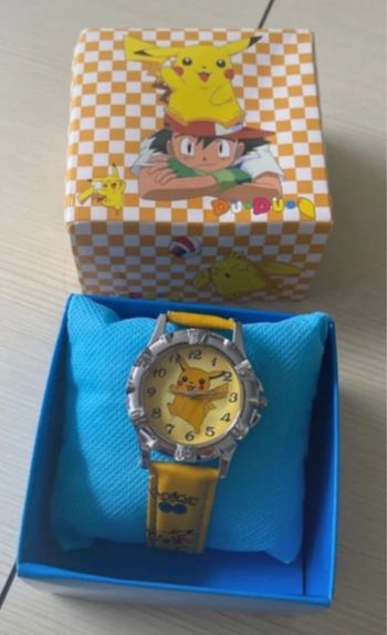Montre Pokémon neuf idéal noël