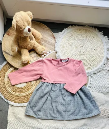 Magnifique Robe Noukie’s rose grise 12M 80cm
