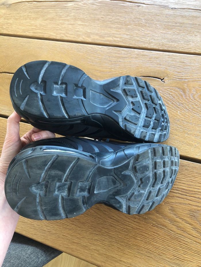 Baskets noire taille 40 - photo numéro 7