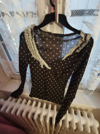 Chemisier avev fantaisie poid et volants col V '"IKKS"