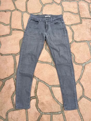 Jeans levis gris