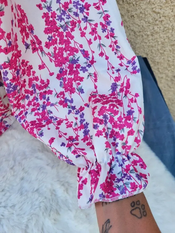 Blouse fleuri fluide ivoire rose mauve taille 48 - photo numéro 6