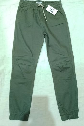 Gémo pantalon kaki 10 ans