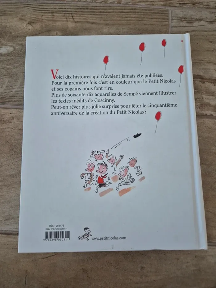 Livre Le petit Nicolas Le ballon et autres histoires inédites - photo numéro 2