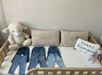 Lot de vêtements bébé fille 18 mois, 71 pièces neuves ou en très bon état!