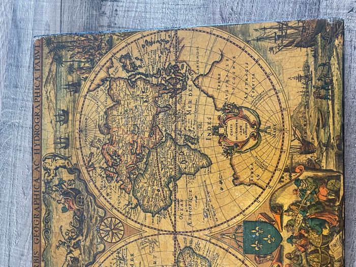 Cadre Mappemonde en bois - photo numéro 7