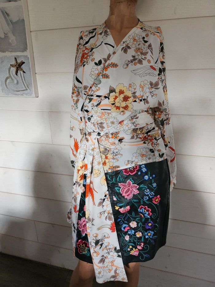 Chemisier cache coeur T38-40