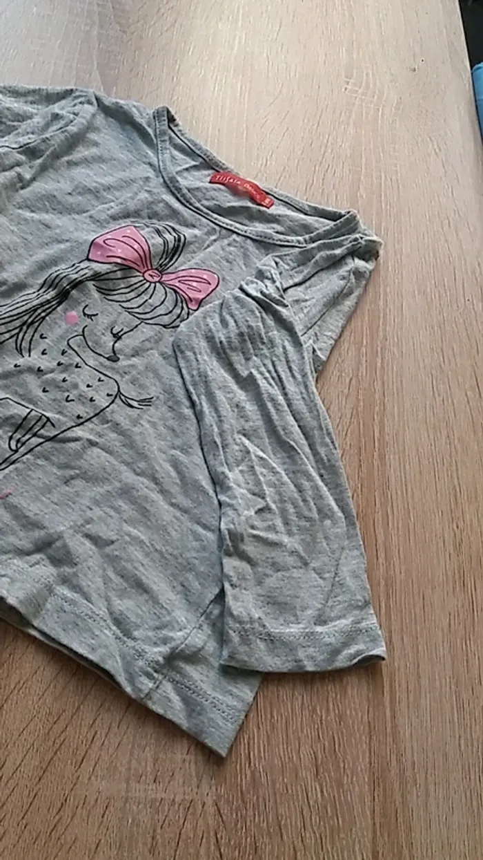 Tshirt manches longues Taille 3 ans - photo numéro 3