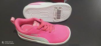Baskets PUMA neuves en 22