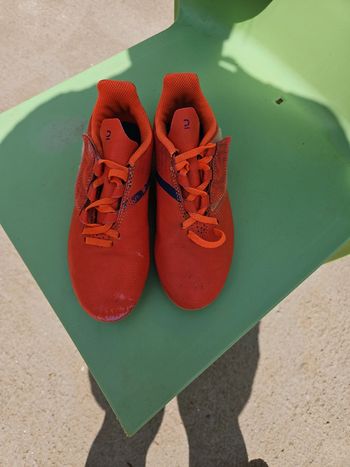 Chaussure à crampon taille 33