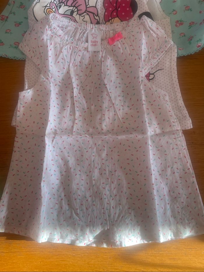 Lot t-shirt et blouses manches courtes fille 18 mois - photo numéro 2