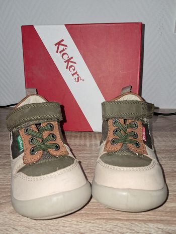 Kickers taille 24