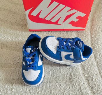 Nike dunk low pointure 21 neuves 