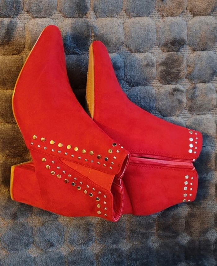Bottines rouges pointure 38.neuf jamais porté - photo numéro 8