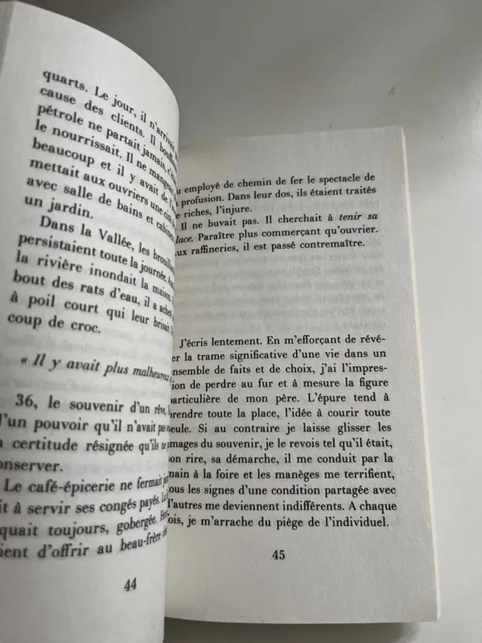 La place - photo numéro 4
