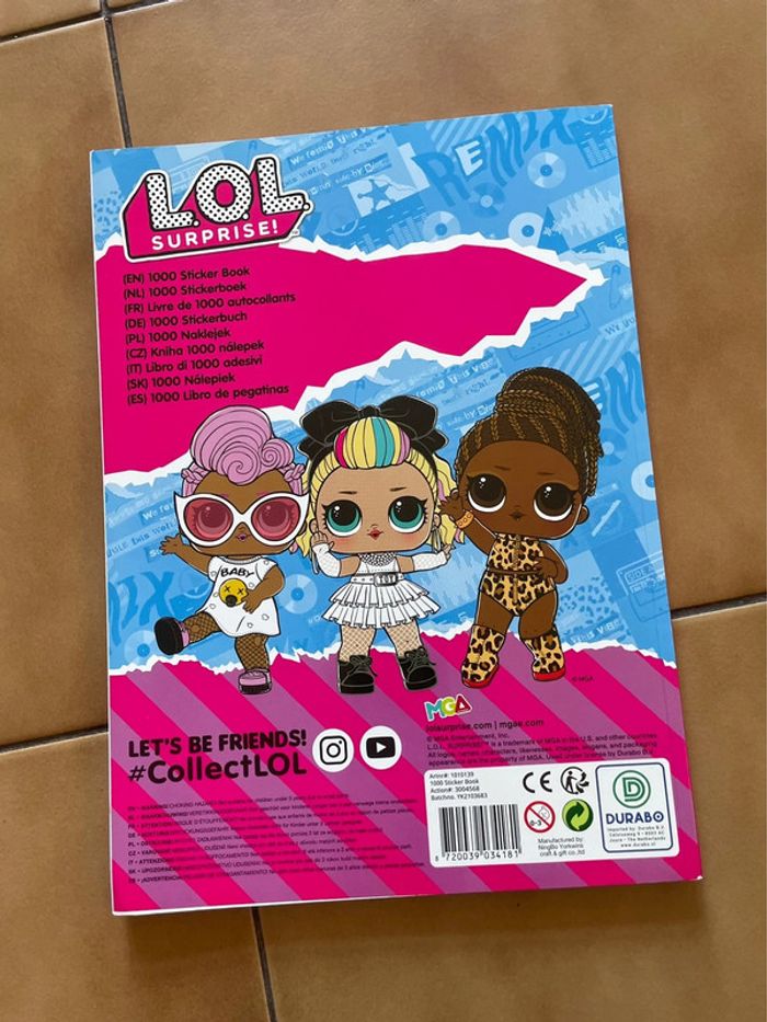 Livre 1000 stickers LOL neuf - photo numéro 4