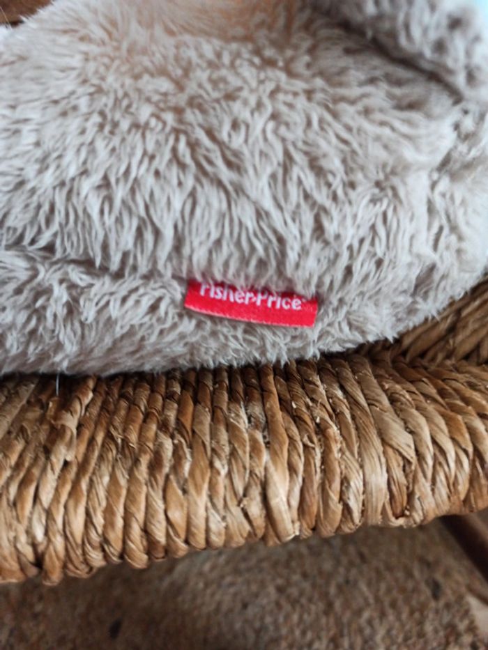 peluche loutre Fisher price tbe - photo numéro 4