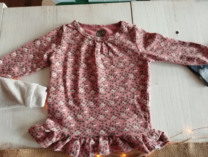 Lot tenues et robes, bébé fille hiver, taille 3 mois - photo numéro 4
