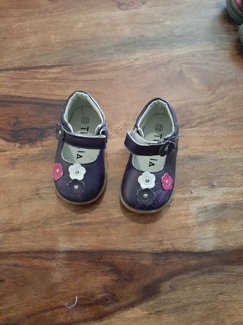 Chaussures taille 22