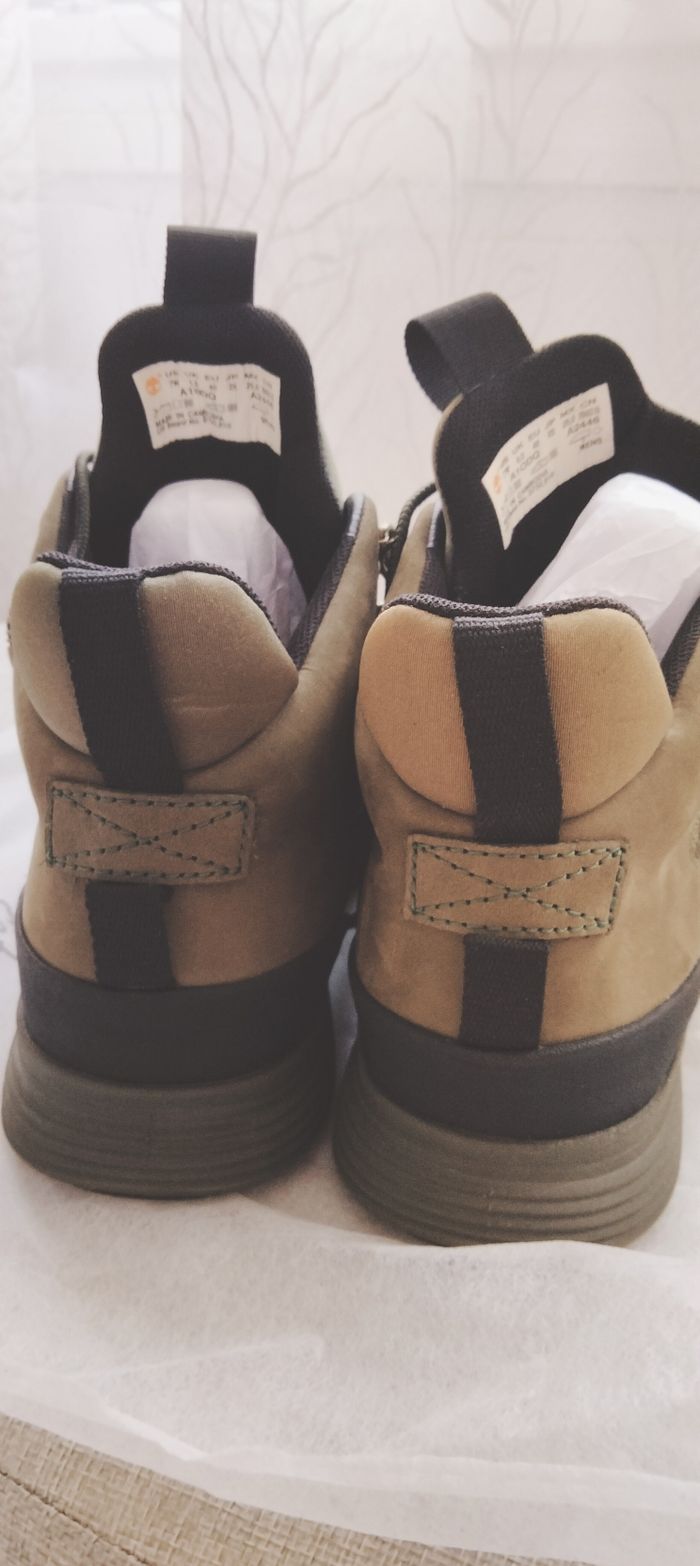 TIMBERLAND NEUVES TAILLE 40 - photo numéro 4