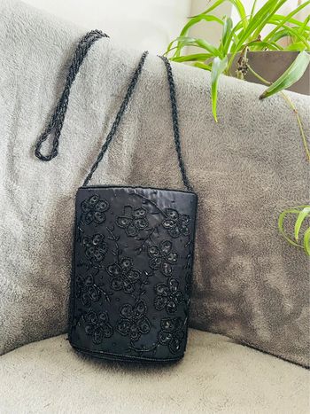 Superbe sac à main / pochette bandoulière cérémonie chic