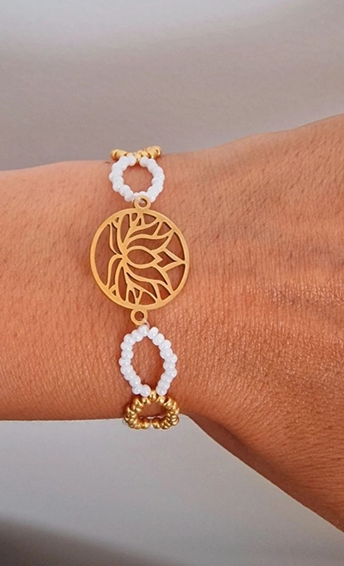 Bracelet lotus en acier inoxydable