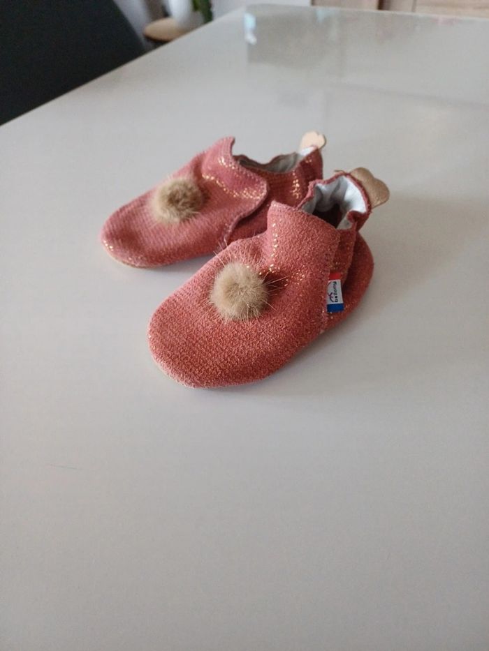 Chaussons en cuir