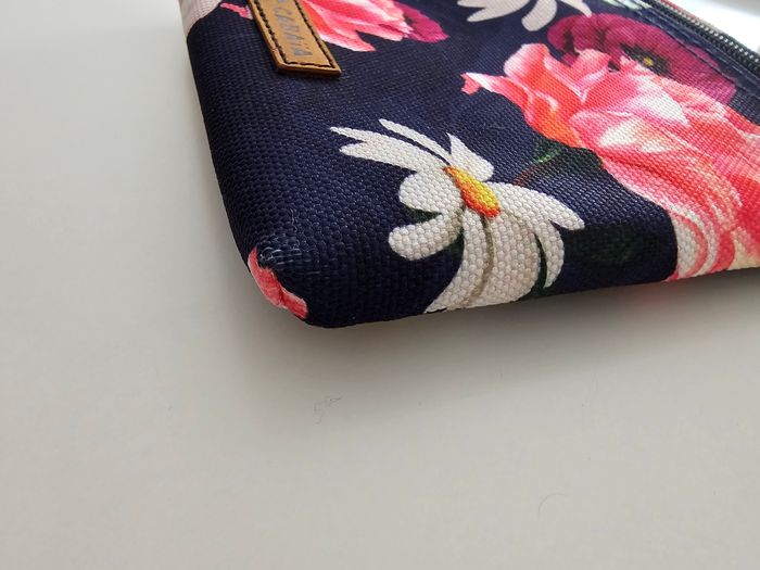 Pochettes : avant et latérale Cabaïa modèle Dotonbori - photo numéro 8