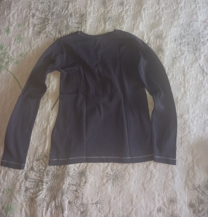 tee shirt manche longue 10 ans 140 cm - photo numéro 2
