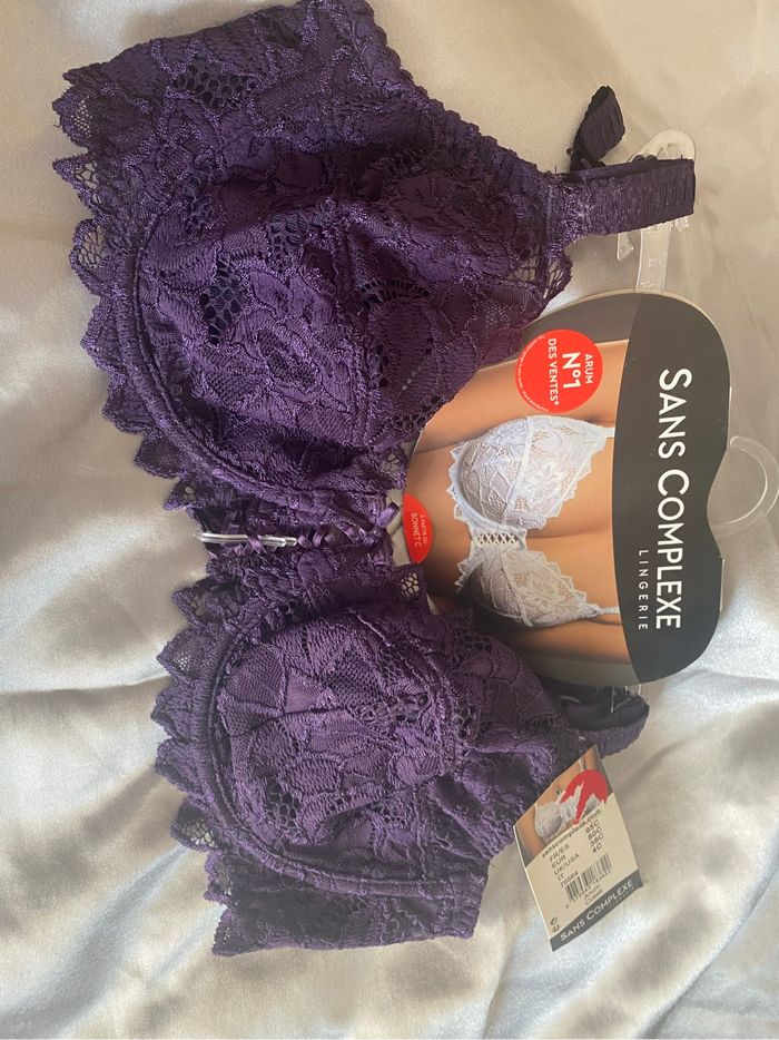 Soutien-gorge sans complexe - photo numéro 2