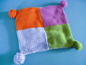 Bonnet Fille beret 52 cm chapeau carré pompon velours multicolore TBE