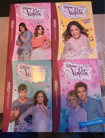 Violetta tomes 16 à 19 - Offre 2+1