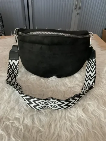 Sac banane en peau de pêche neuve