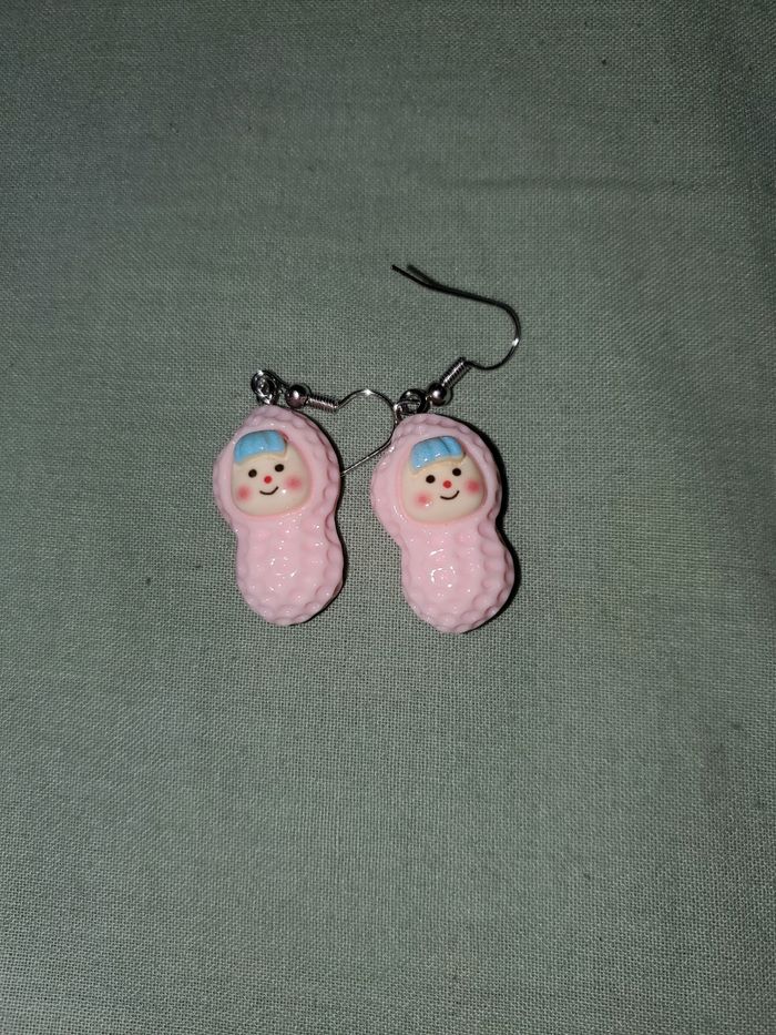 Boucles d'oreilles en forme de noix de manioca