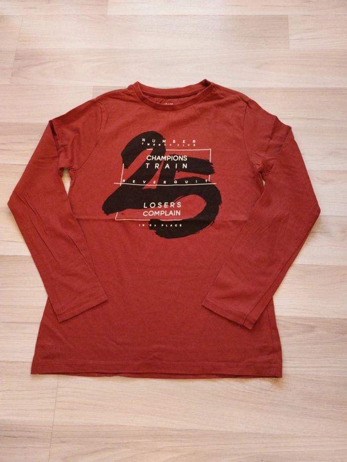 Tee-shirt manches longues couleur rouille 12 ans