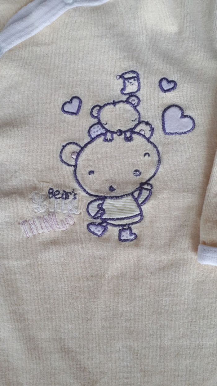 *Grenouillère jaune 9 mois - photo numéro 3