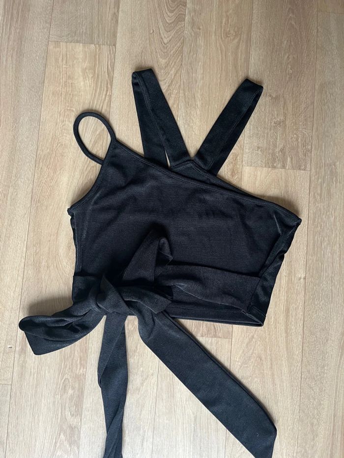 Crop top noir  Monki S - photo numéro 2