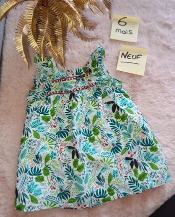 Robe feuilles neuve 6 m