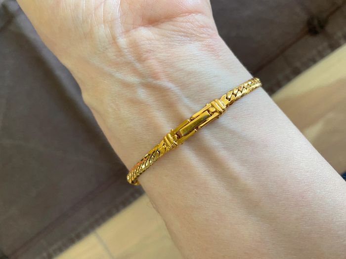 Bracelet vintage en métal doré - photo numéro 4