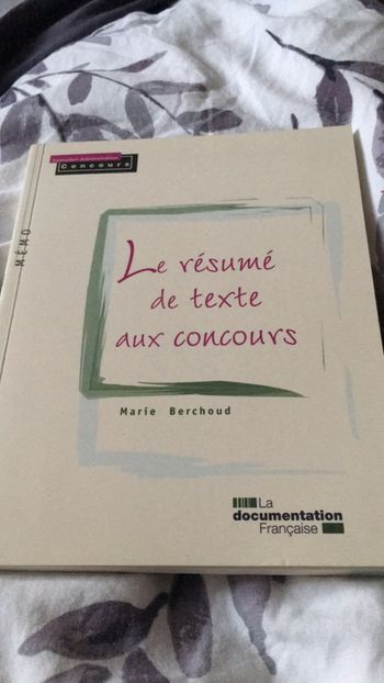 Livre le résumé de texte aux concours